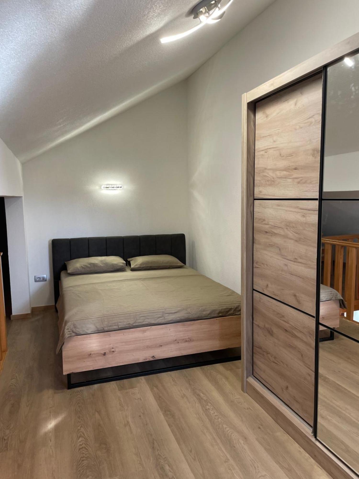 Apartments Vesna ติวัต ภายนอก รูปภาพ