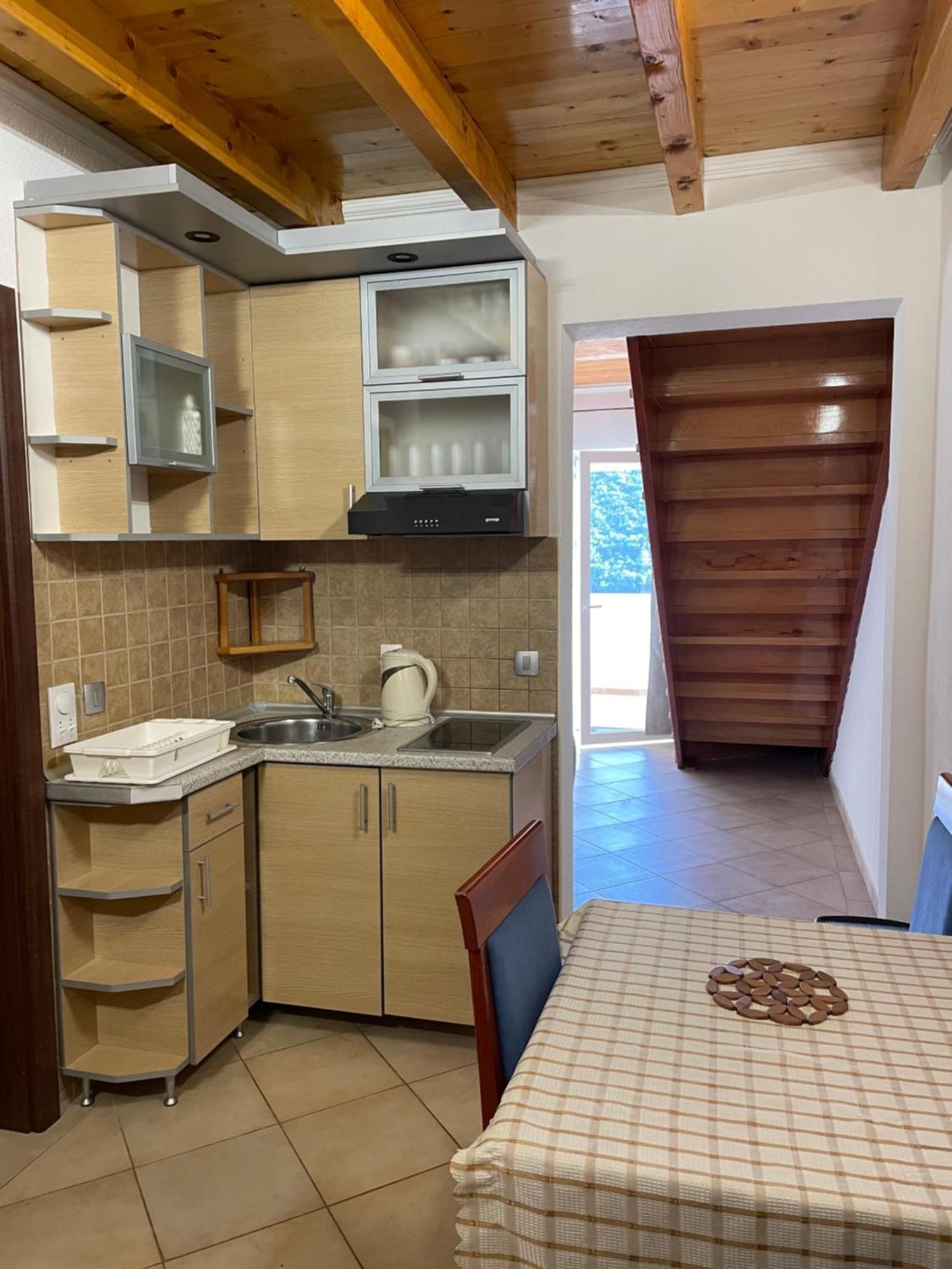 Apartments Vesna ติวัต ภายนอก รูปภาพ