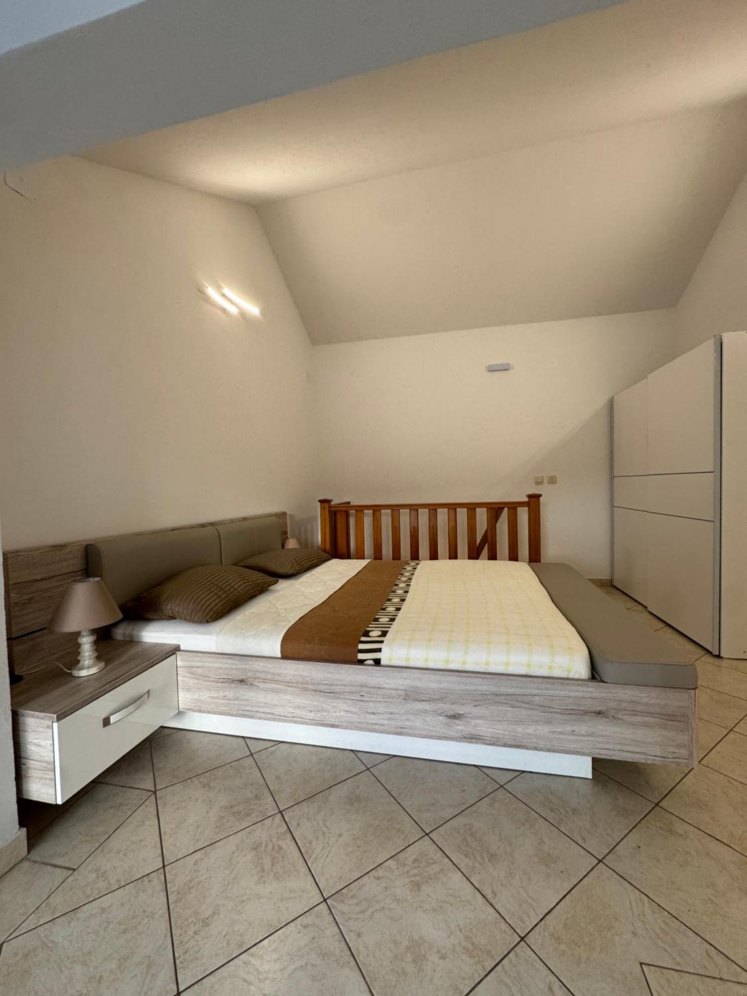 Apartments Vesna ติวัต ภายนอก รูปภาพ